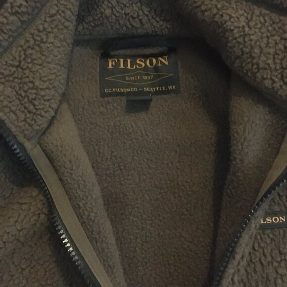 Filson Root Sherpa Fleece Vest - Picture 2 of 5
